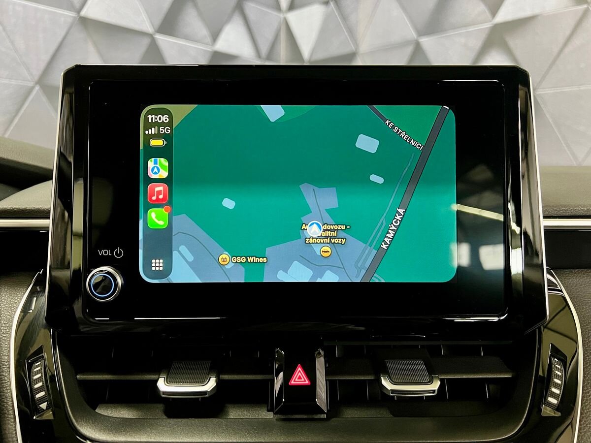 Toyota Corolla Sedan 1,5 l 92 kw