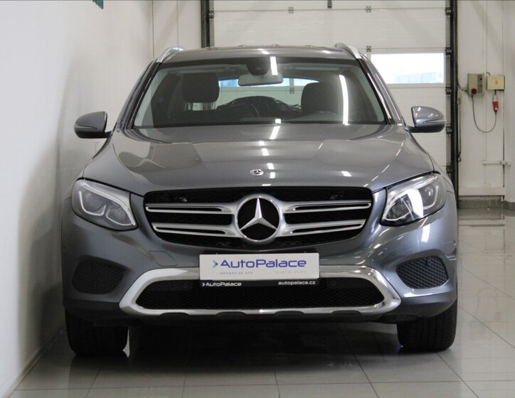 Mercedes-Benz GLC 2