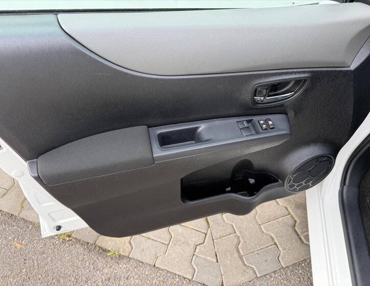 Toyota Yaris Hatchback 1,3 l 73 kw