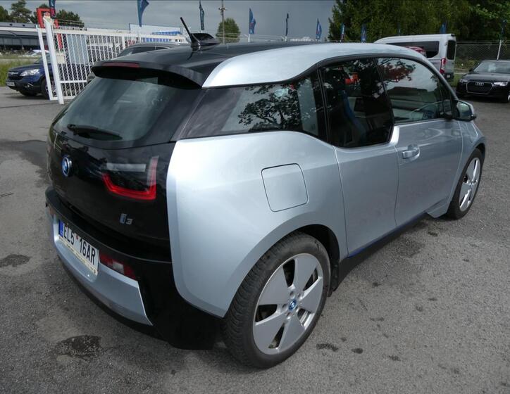 BMW i3 9