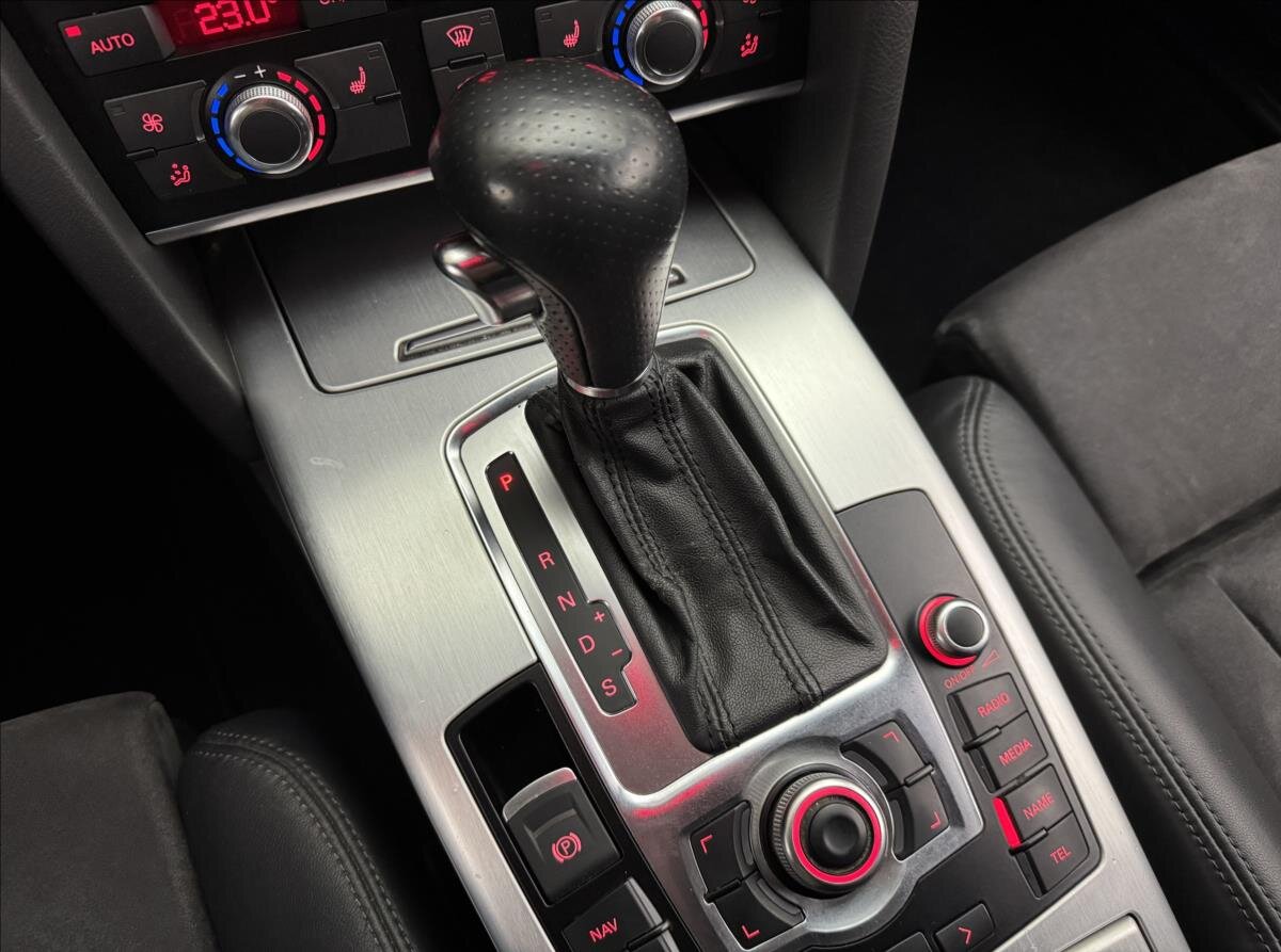 Audi A6 Sedan 2,7 l 140 kw