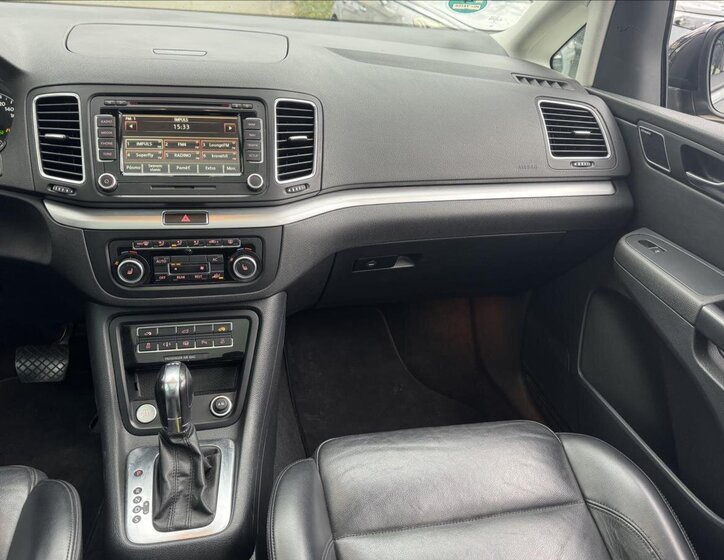 Volkswagen Sharan MPV 2,0 l 147 kw