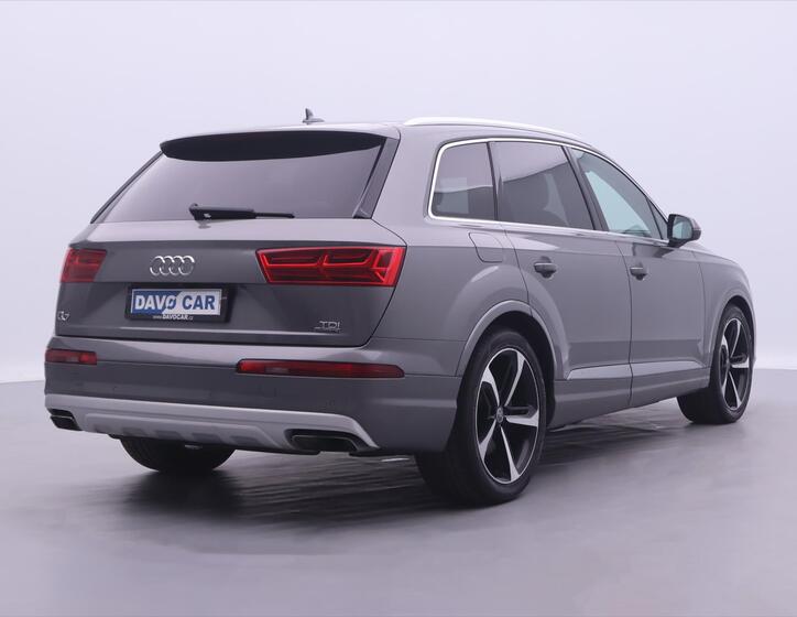 Audi Q7 7
