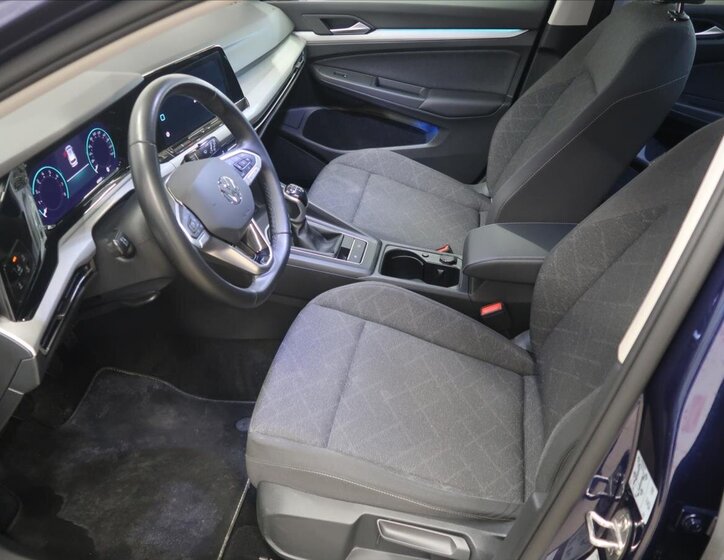 Volkswagen Golf Kombi 1,5 l 96 kw