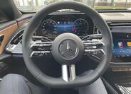 Mercedes-Benz Třídy E 12