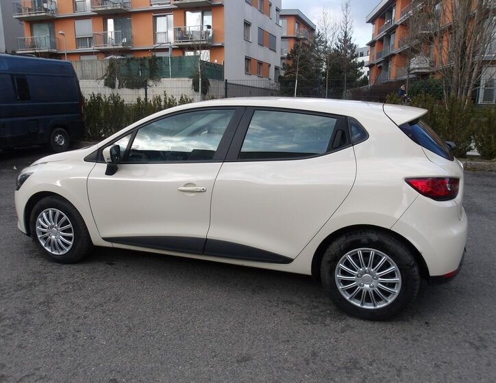 Renault Clio Hatchback 1,1 l 54 kw