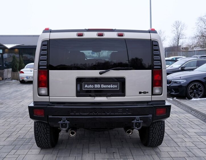 Hummer H2 SUV 6,0 l 232 kw