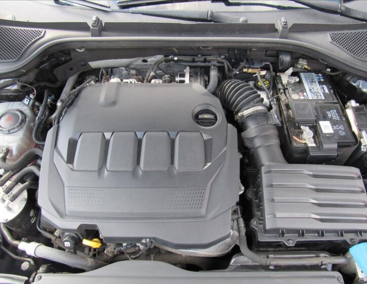 Škoda Octavia Sedan / Limuzína 2,0 l 110 kw