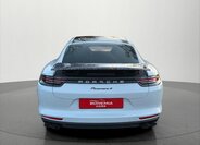 Porsche Panamera 6