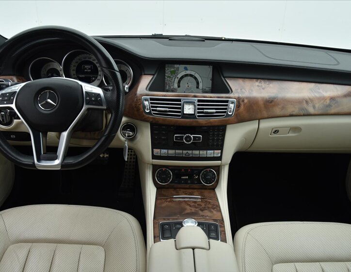 Mercedes-Benz CLS Sedan / Limuzína 3,0 l 195 kw