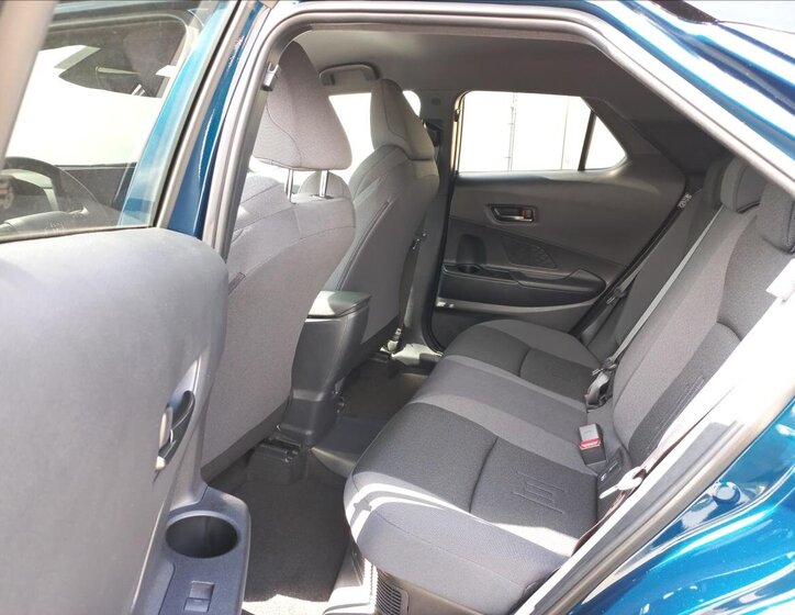 Toyota C-HR Hatchback 2,0 l 111 kw