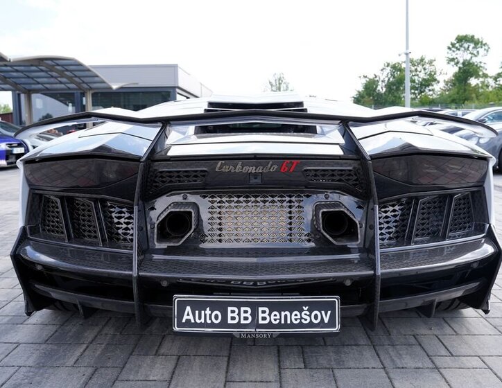 Lamborghini Aventador Kupé 6,5 l 1190 kw