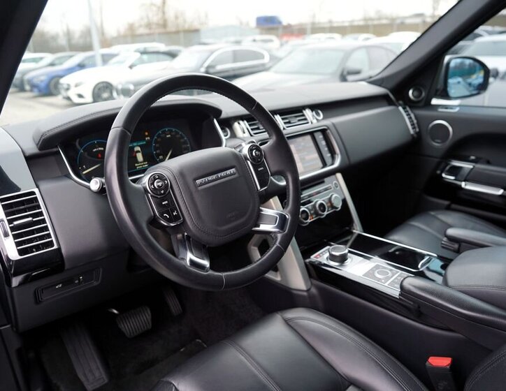 Land Rover Range Rover SUV 3,0 l 190 kw