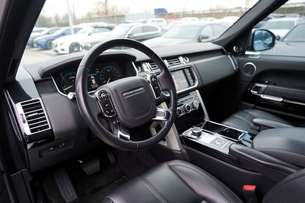 Land Rover Range Rover SUV 3,0 l 190 kw