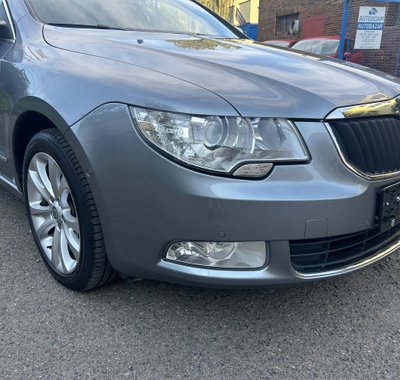 Škoda Superb 8