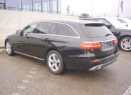 Mercedes-Benz Třídy E Kombi 2,0 l 143 kw