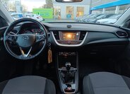 Opel Grandland X SUV 1,2 l 96 kw