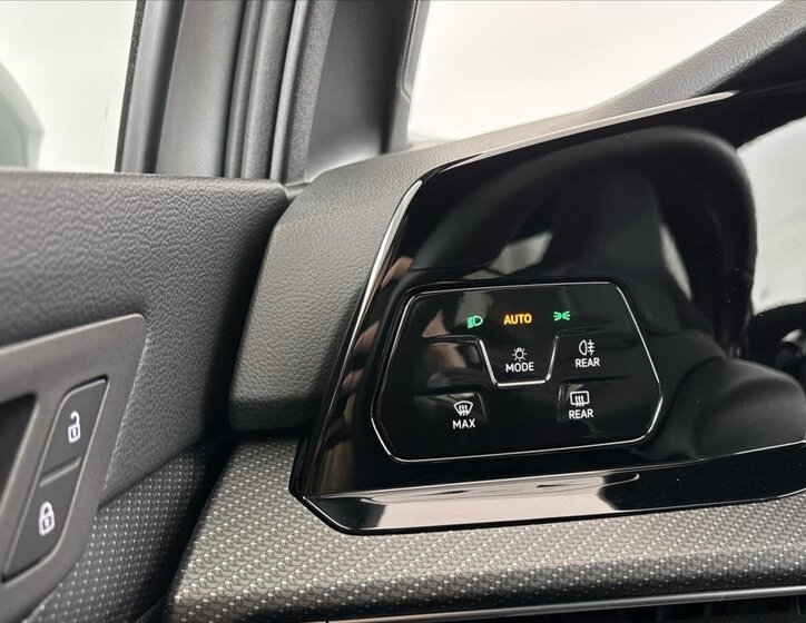 Volkswagen Golf Kombi 1,5 l 110 kw