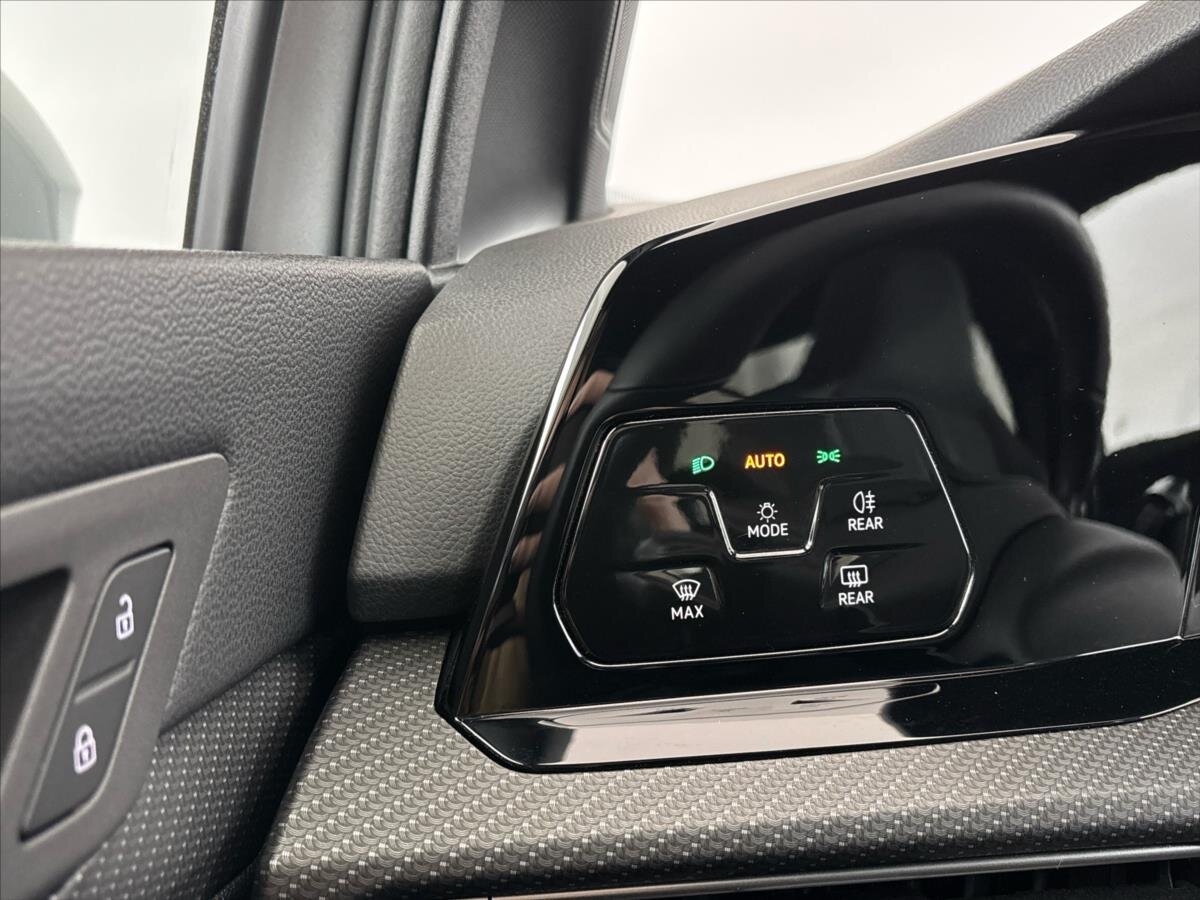 Volkswagen Golf Kombi 1,5 l 110 kw