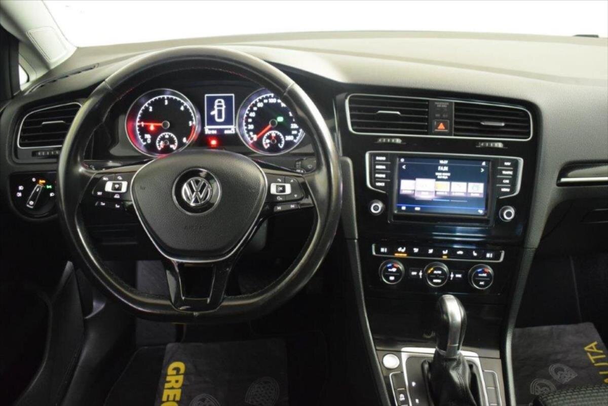 Volkswagen Golf Kombi 2,0 l 110 kw