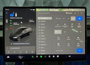 Tesla Model 3 Sedan 0,0 341 kw