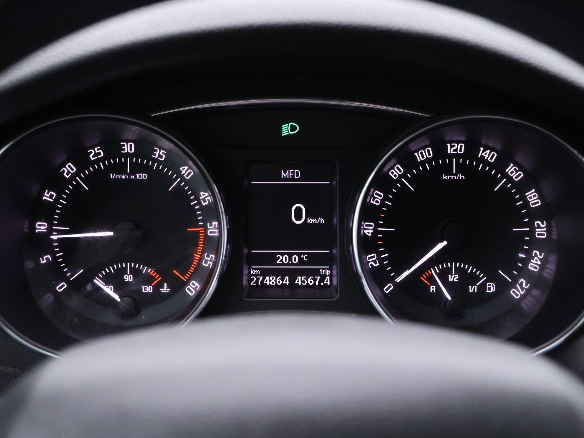 Škoda Superb Kombi 2,0 l 103 kw