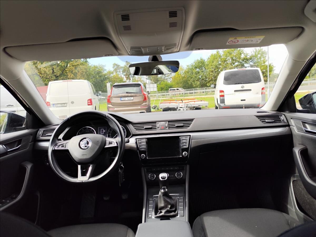 Škoda Superb Sedan 1,4 l 92 kw