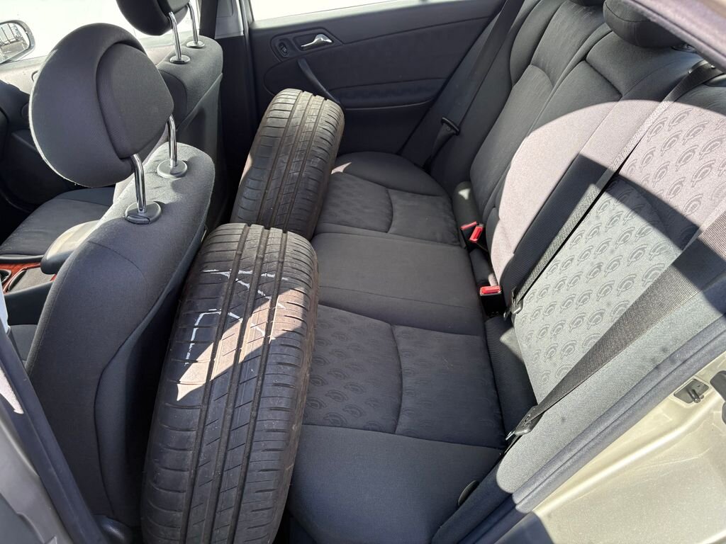 Mercedes-Benz Třídy C Sedan 1,8 l 105 kw