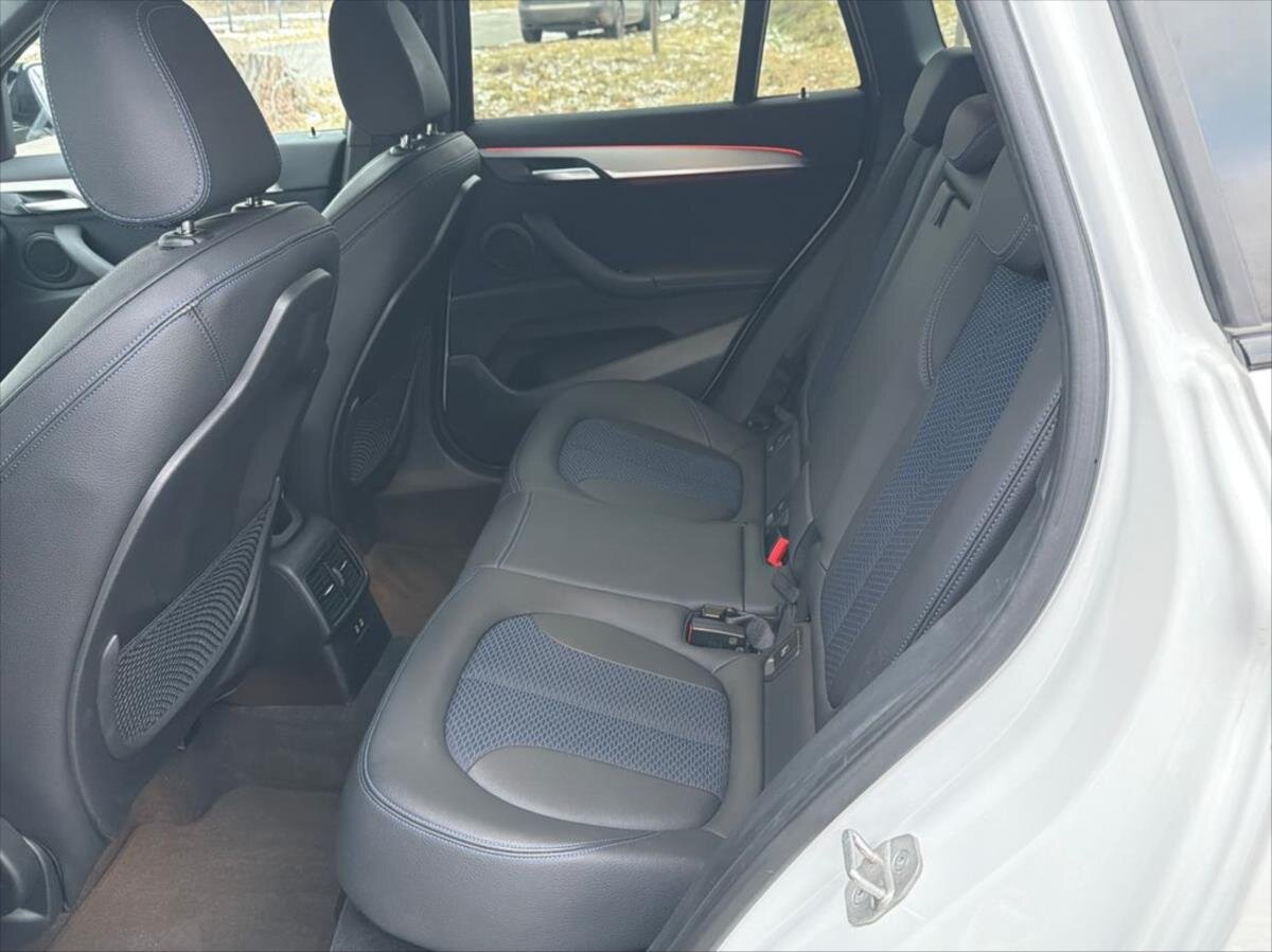 BMW X1 Kombi 2,0 l 140 kw