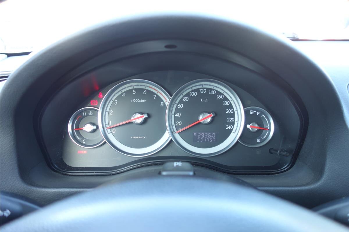 Subaru Legacy Sedan / Limuzína 2,5 l 121 kw