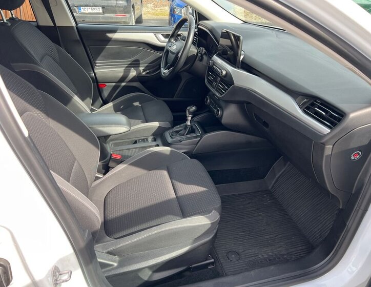 Ford Focus Kombi 1,5 l 88 kw