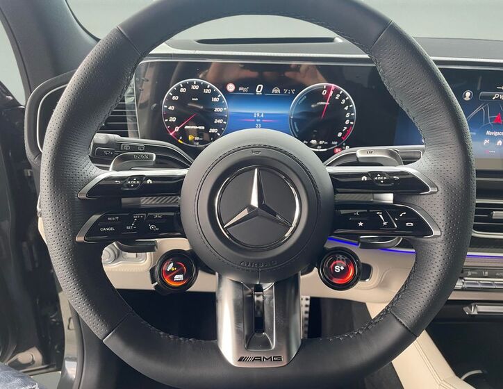 Mercedes-Benz GLE 11