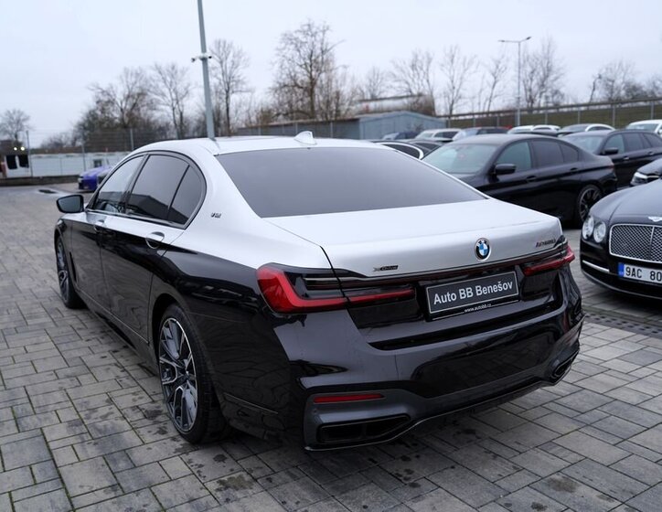 BMW Řada 7 4