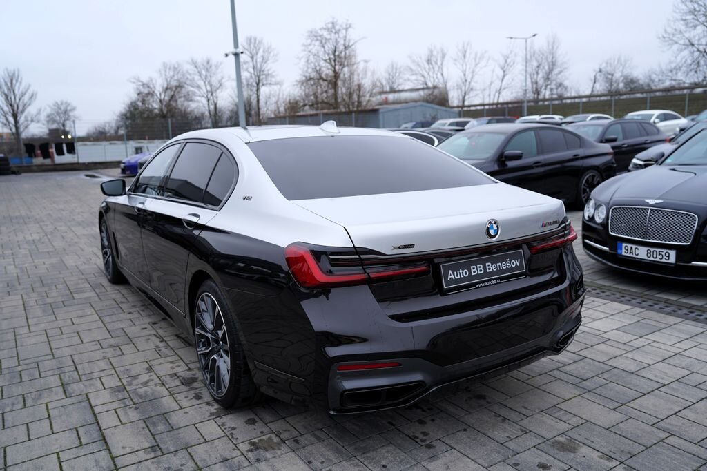 BMW Řada 7
