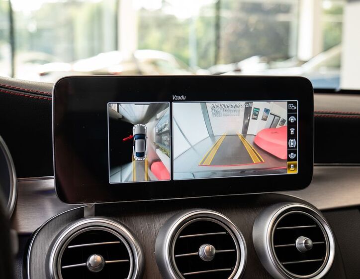 Mercedes-Benz Třídy C 10