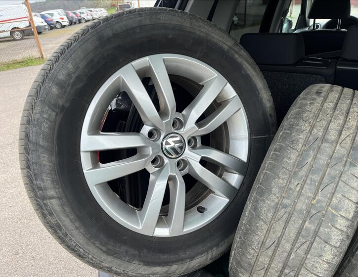 Volkswagen Tiguan SUV / Terénní 1,4 l 90 kw