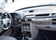 Land Rover Freelander Kombi 2,0 l 71 kw