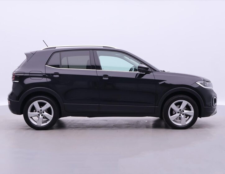 Volkswagen T-Cross 8
