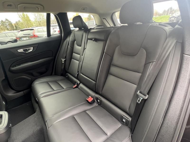 Volvo V60 Kombi 2,0 l 145 kw