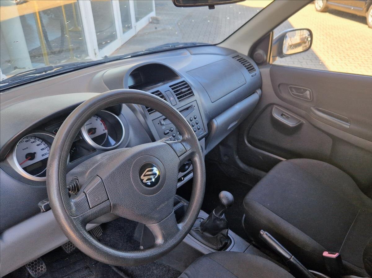 Suzuki Ignis Hatchback 1,3 l 69 kw