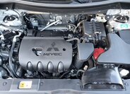 Mitsubishi Outlander SUV / Terénní 2,0 l 110 kw