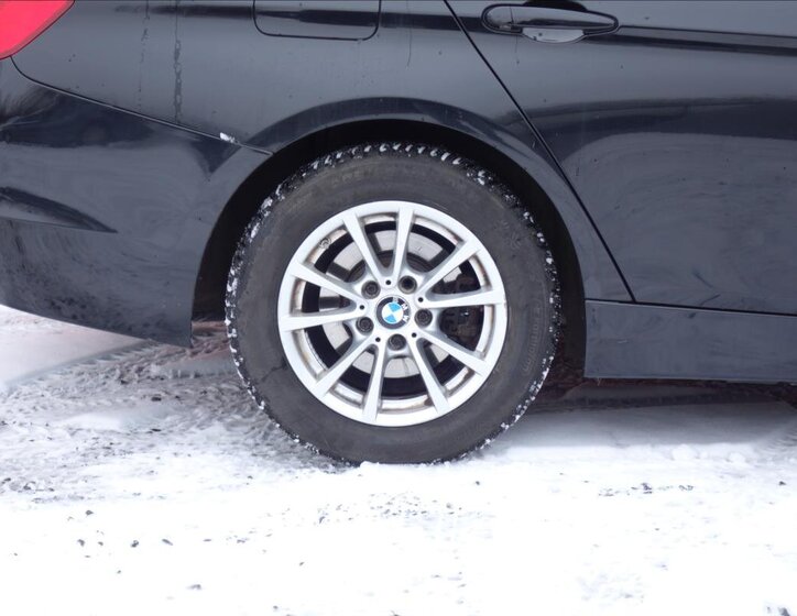 BMW Řada 3 Sedan 2,0 l 105 kw