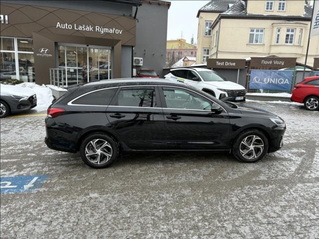 Hyundai i30 Kombi 998,0 88 kw