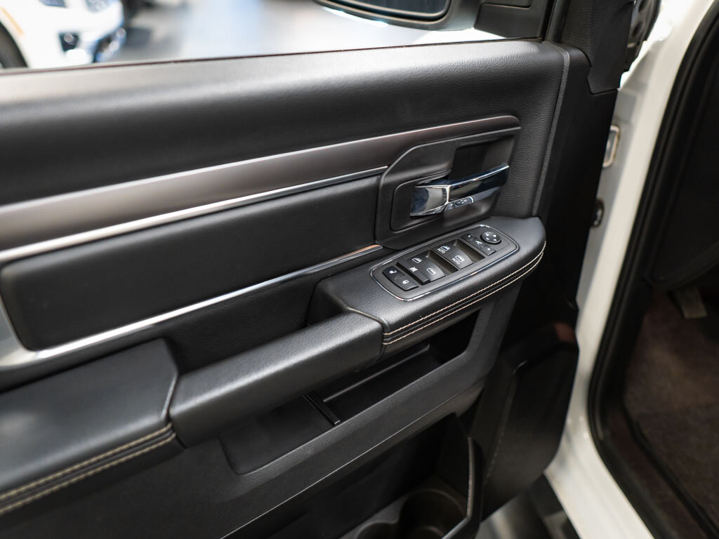 Dodge RAM Pick-up 5,7 l 291 kw