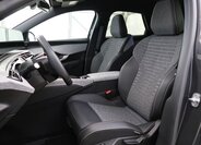 Peugeot 3008 SUV 1,2 l 100 kw
