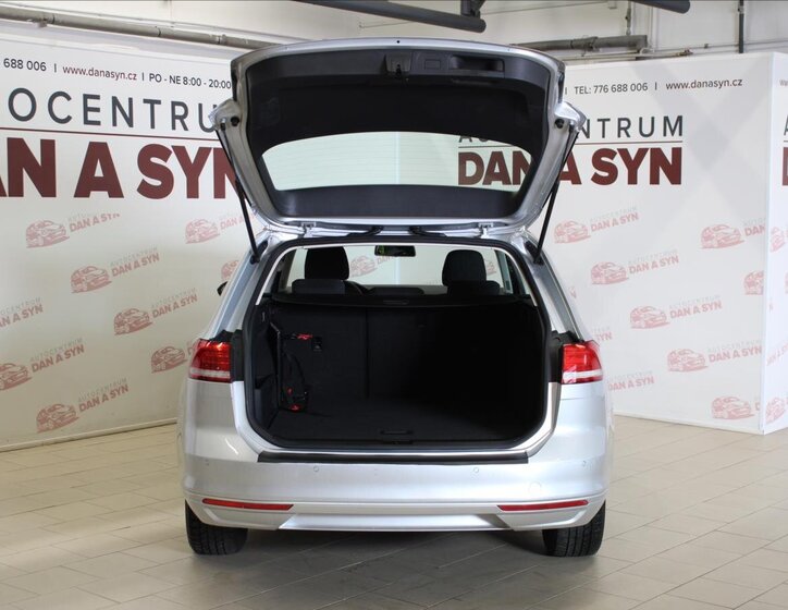 Volkswagen Passat Kombi 2,0 l 110 kw