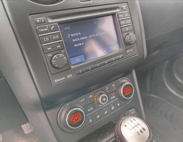 Nissan Qashqai SUV 2,0 l 110 kw