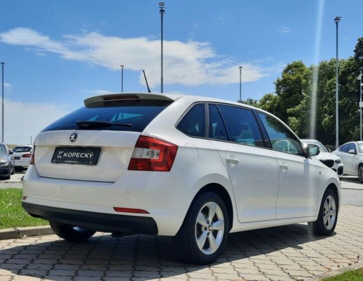 Škoda Rapid 3