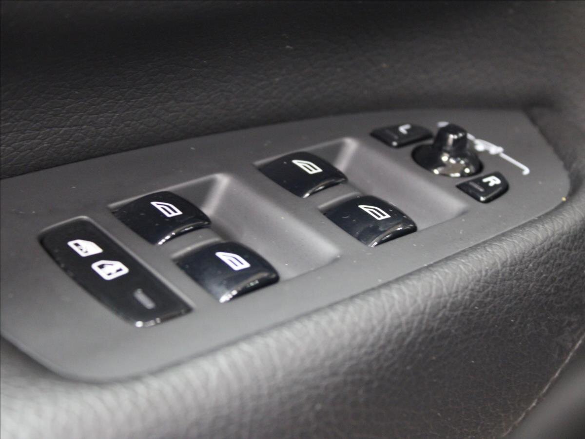 Volvo XC90 SUV / Terénní 2,0 l 173 kw