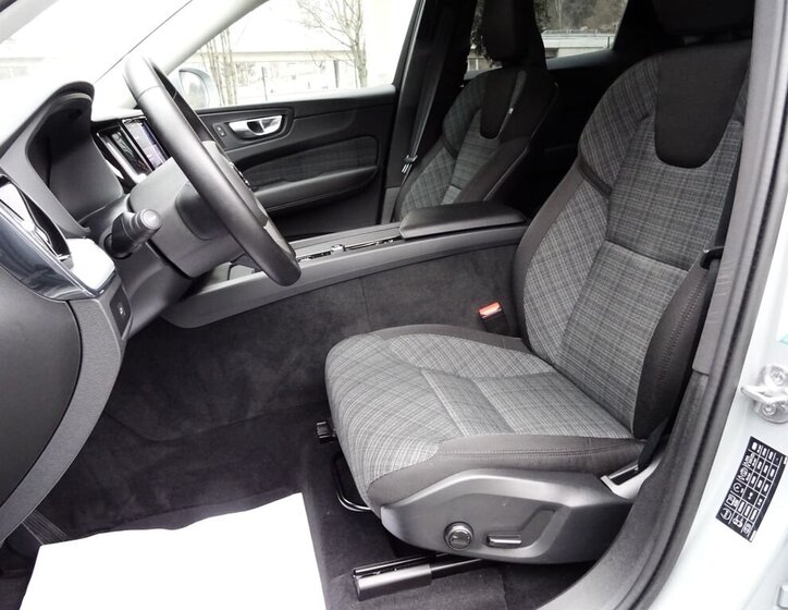 Volvo XC60 SUV 2,0 l 145 kw